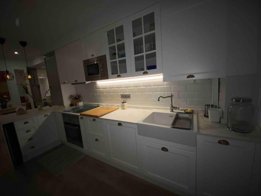 Apartamento A 100Metros De La Playa De San Lorenzo Gijón Exteriör bild