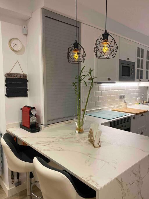 Apartamento A 100Metros De La Playa De San Lorenzo Gijón Exteriör bild