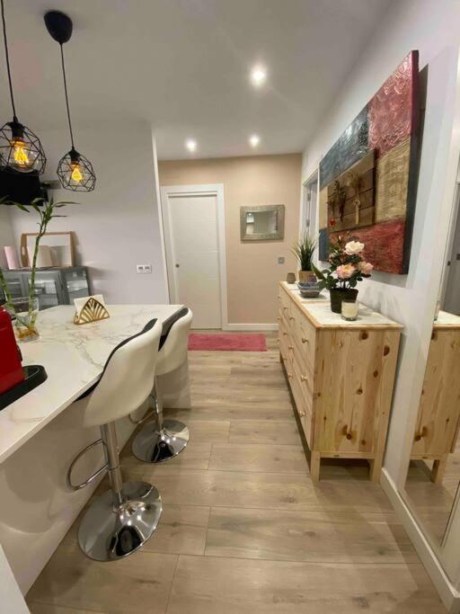 Apartamento A 100Metros De La Playa De San Lorenzo Gijón Exteriör bild