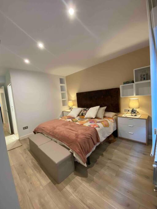 Apartamento A 100Metros De La Playa De San Lorenzo Gijón Exteriör bild