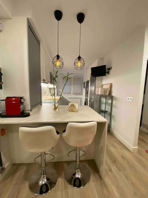 Apartamento A 100Metros De La Playa De San Lorenzo Gijón Exteriör bild