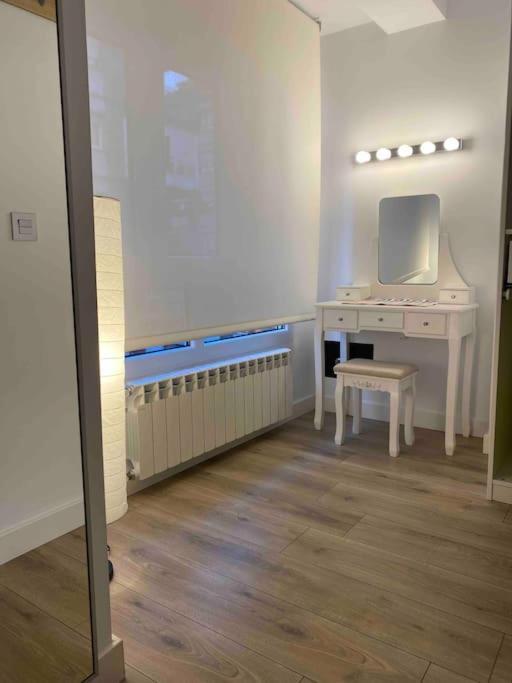 Apartamento A 100Metros De La Playa De San Lorenzo Gijón Exteriör bild